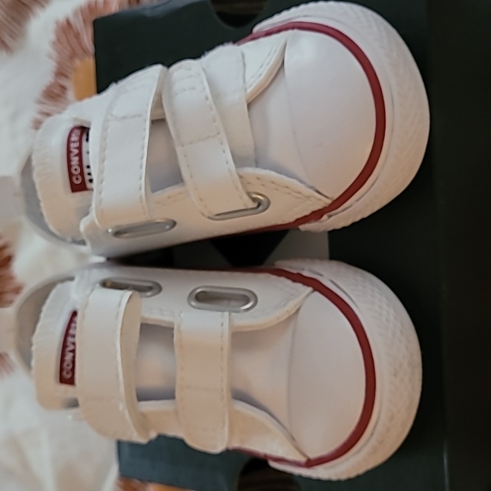 Infant converse